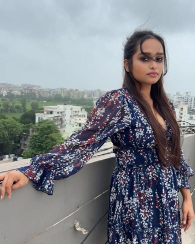 female Call Girls in Mumbai